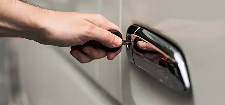 Why Choose Our Auto Locksmith Team in North Bay Shore, NY?