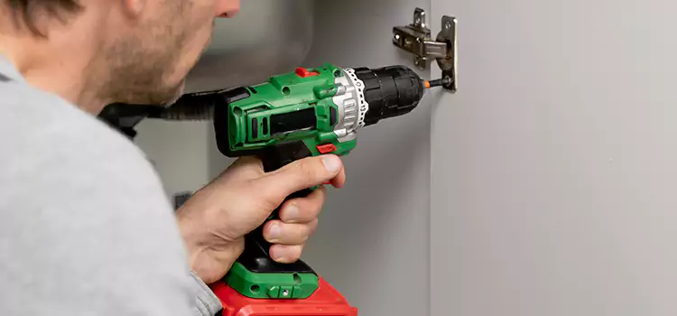 Commercial Door Hinge Repair North Bay Shore